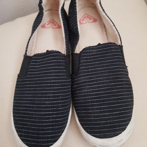 Women Roxy shoes